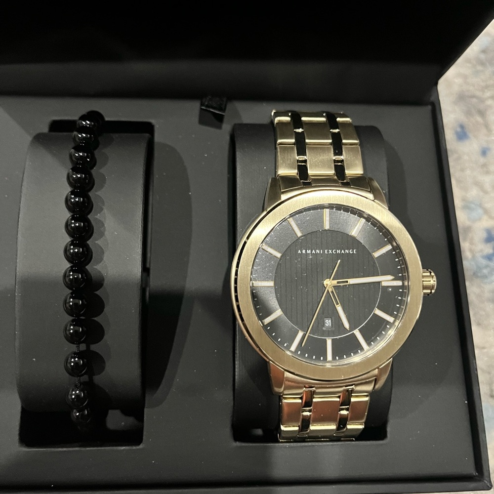 NWT armani exchange watch gift set